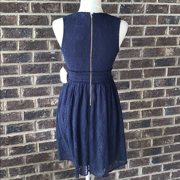 NWT Altar’d State lace overlay dress - Picture 3 of 8